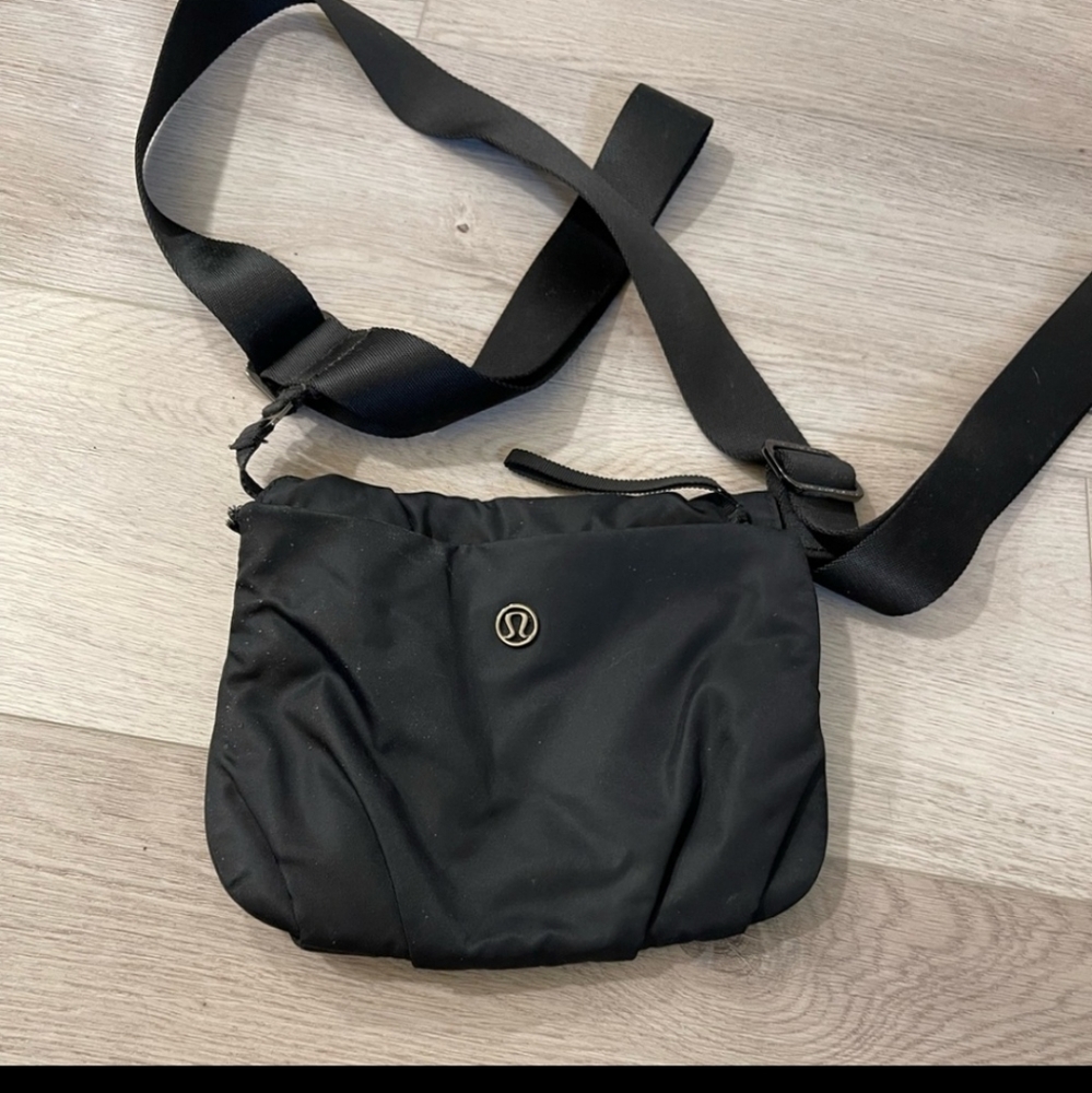 Lululemon Crossbody